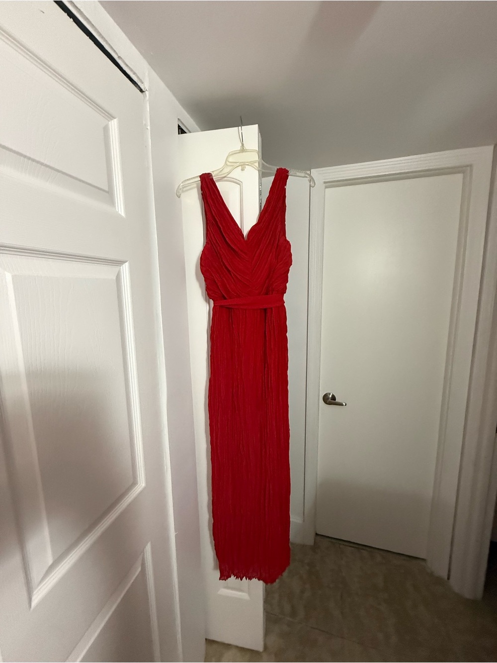 Chico’s Black Label Red Pleated Maxi Dress – Size 0.5